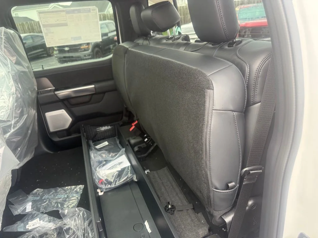New 2026 Star White Metallic Tri-Coat Ford F-250® Platinum® image 47