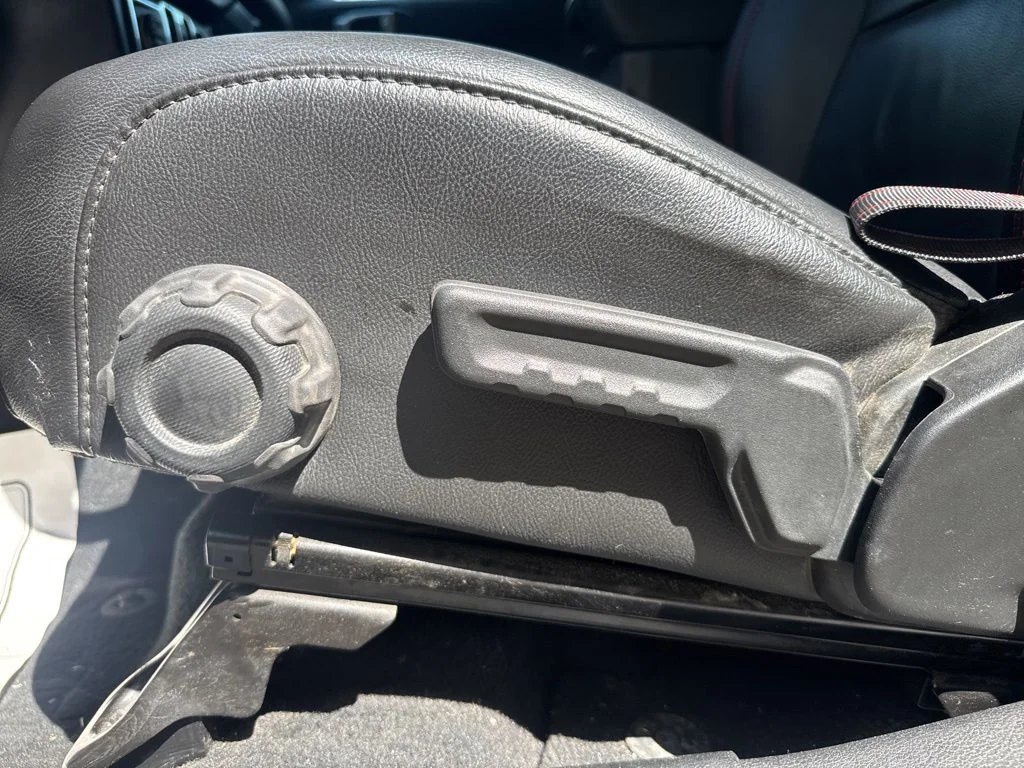 Used 2020 Black Jeep Rubicon image 18