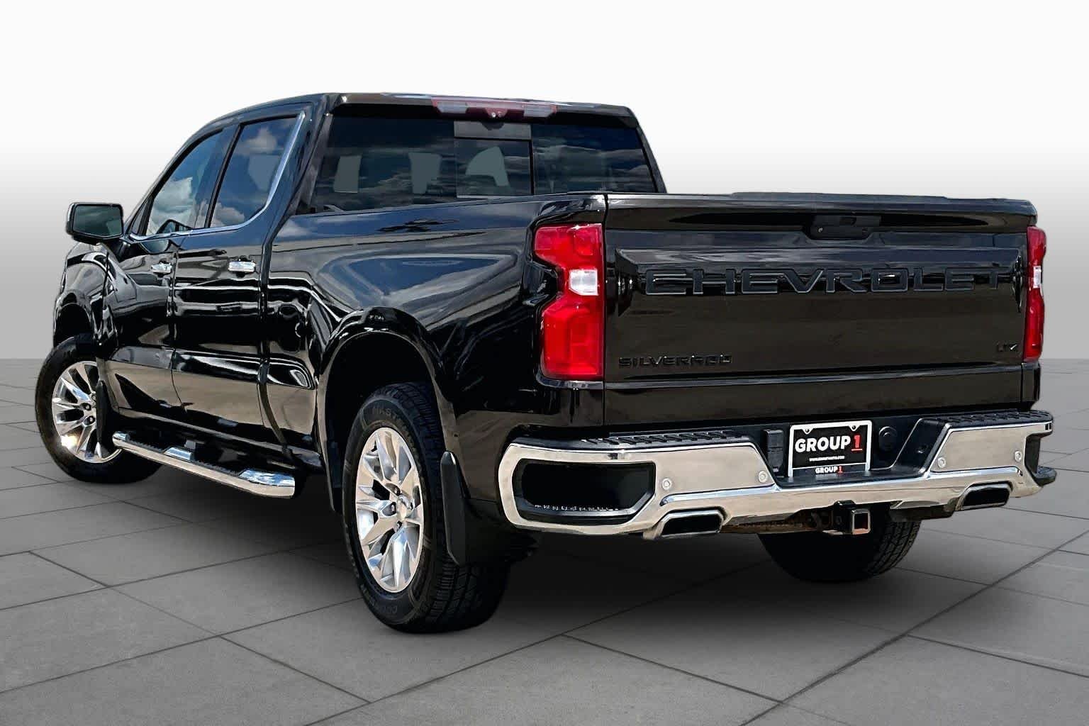 Used 2020 Havana Brown Metallic Chevrolet LTZ image 12