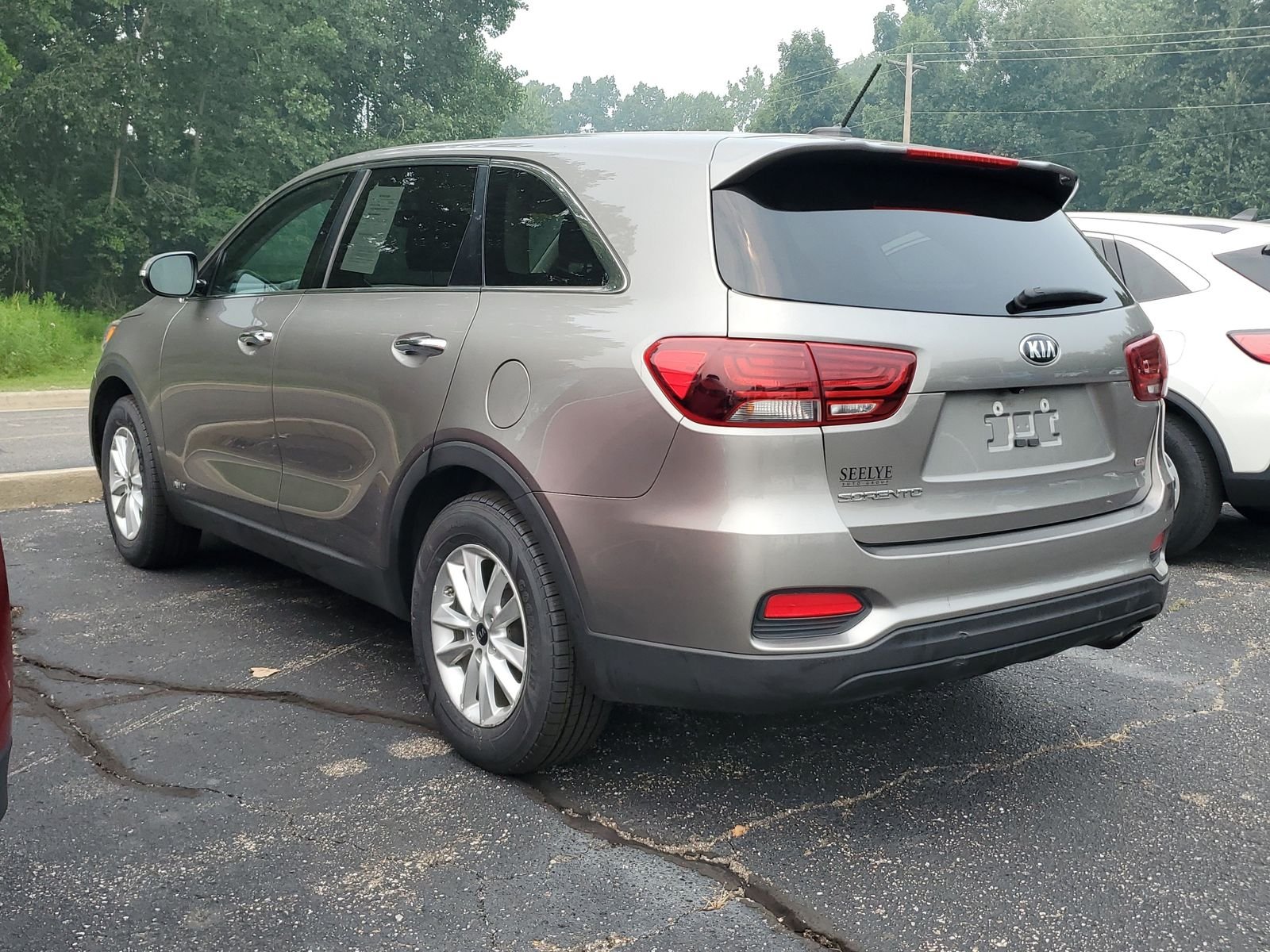 Used 2019 Silver Kia LX image 3