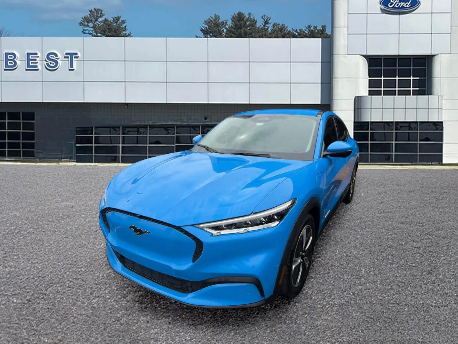 2022 Ford Mustang-Mach-e Select's photo
