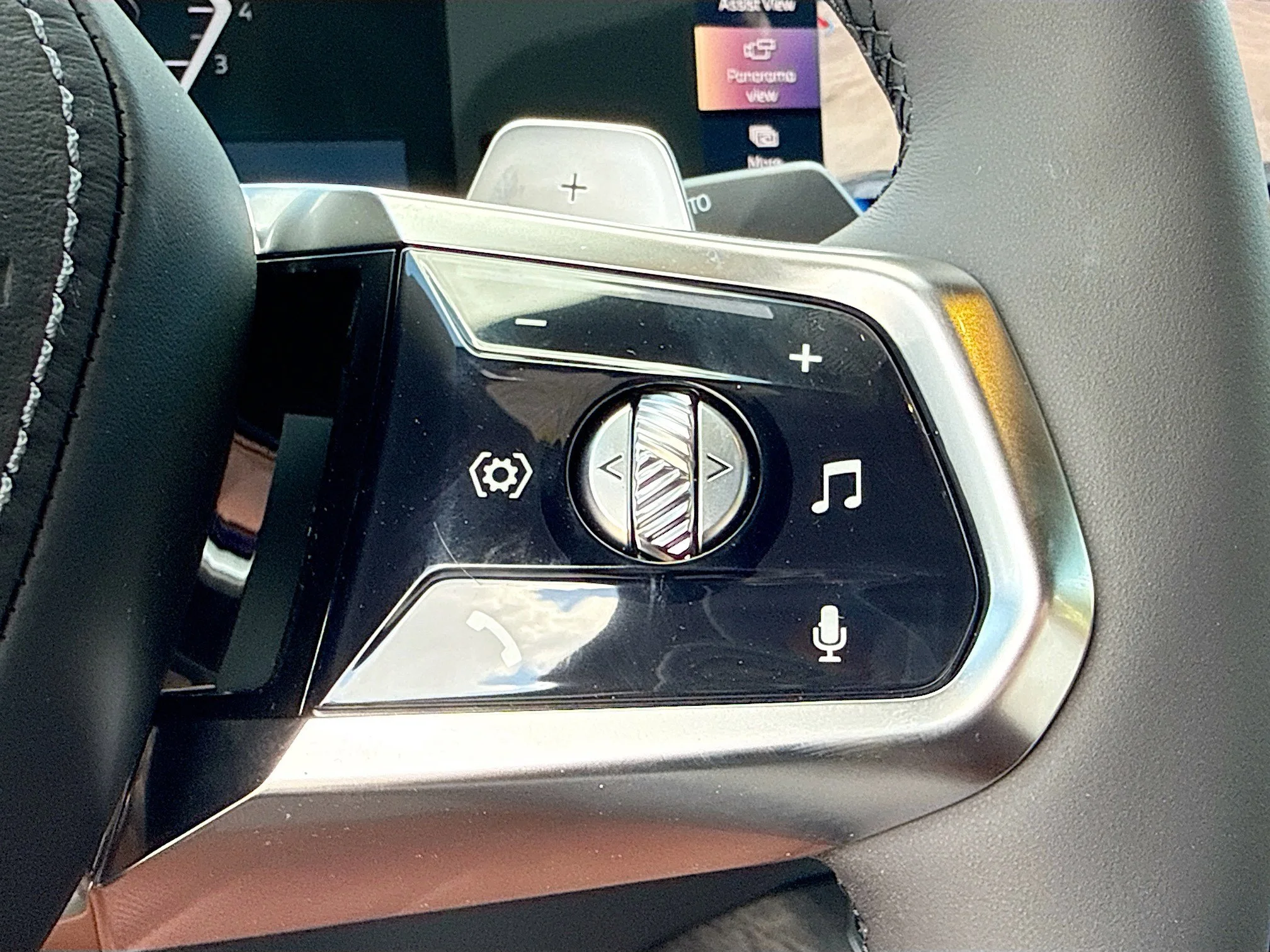New 2026 Dravit Grey Metallic BMW 760i xDrive image 37