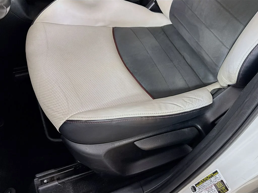 Used 2016 White Mazda Grand Touring image 24