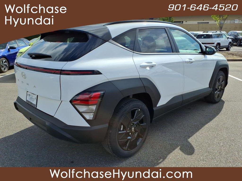 New 2026 White Hyundai SEL Sport FWD image 5