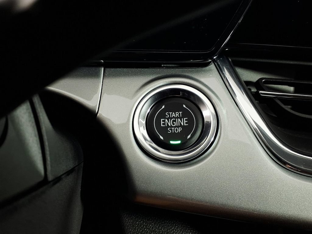 2026 Chevrolet Trax LT - Photo 17