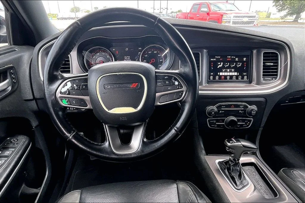 Certified Used 2022 Gray Dodge SXT image 8