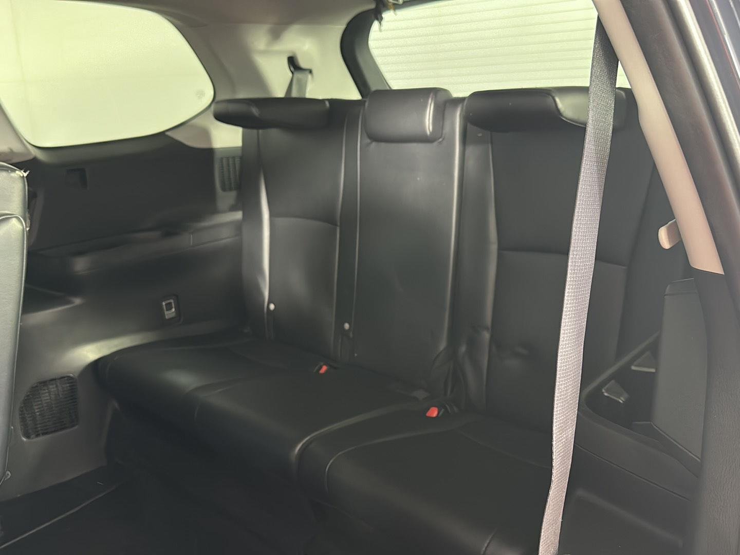 Used 2024 Storm Cloud Toyota XLE image 22