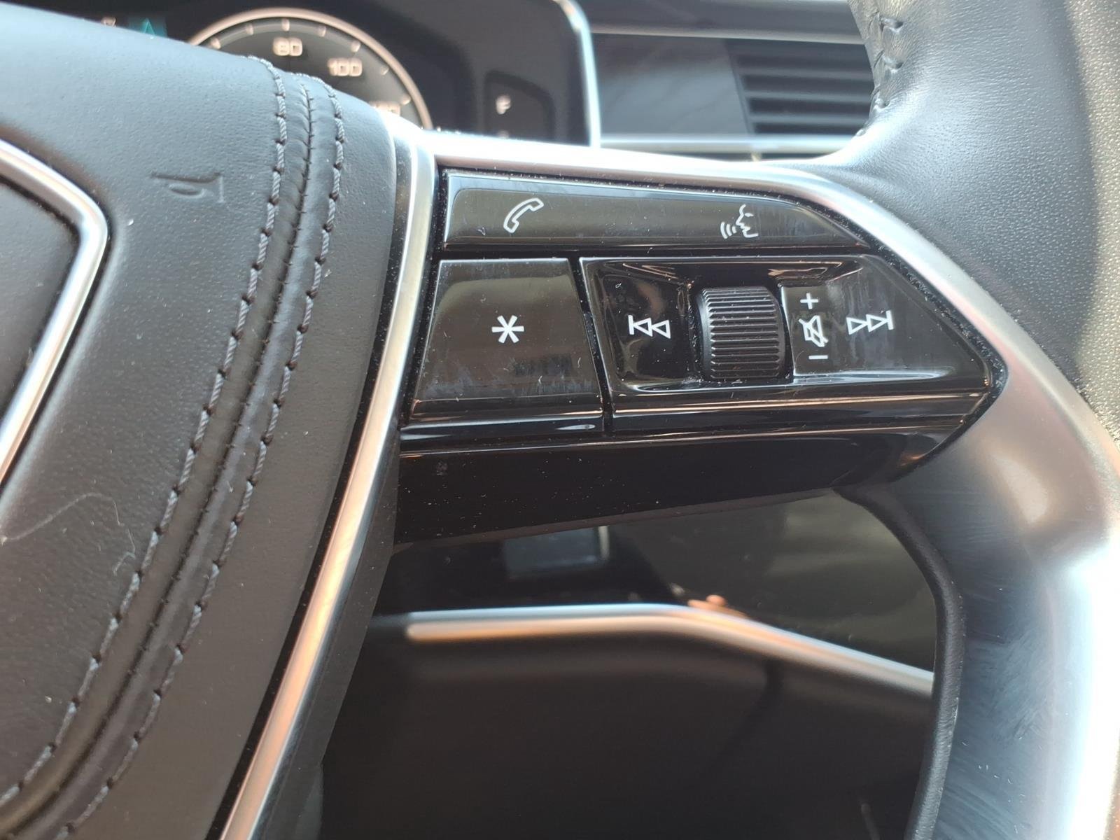 Used 2020 Glacier White Metallic Audi  image 16