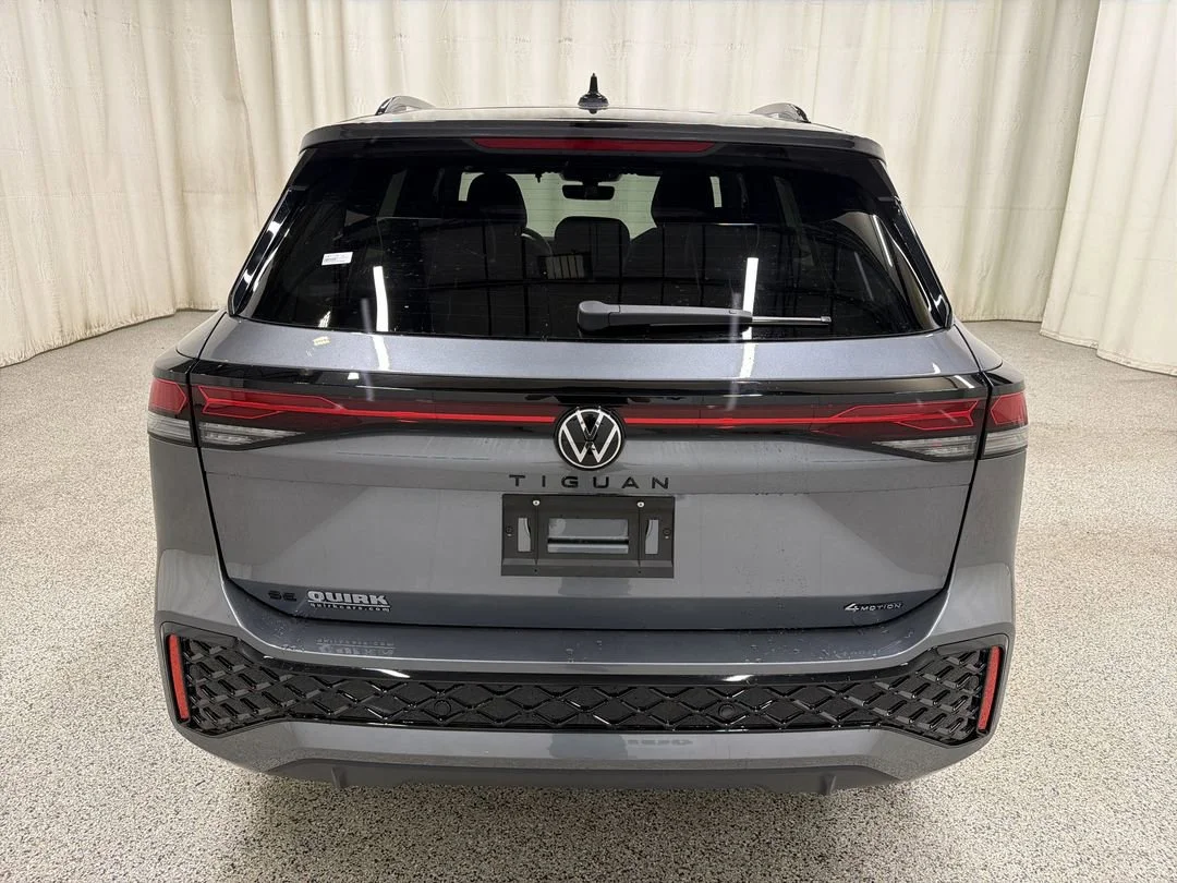 New 2026 Platinum Gray Metallic Volkswagen SE R-Line Black image 7