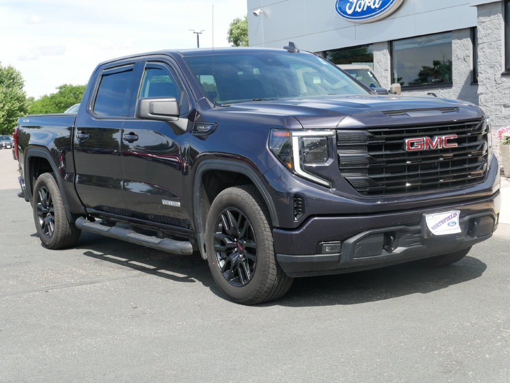 Used 2022 GMC Sierra 1500 Elevation with VIN 3GTUUCED6NG646522 for sale in Northfield, Minnesota