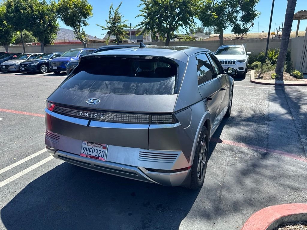 Certified Used 2023 Gray Hyundai Limited image 3