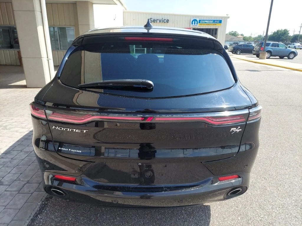 2024 Dodge Hornet R/T - Photo 6