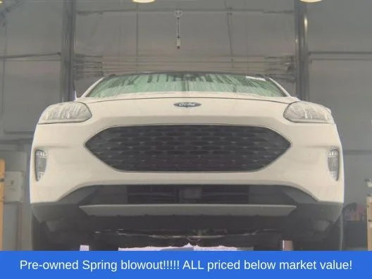 Used 2020 White Ford SEL image 3