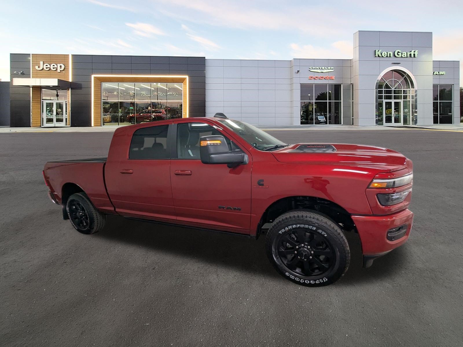 New 2026 Molten Red Pearl-Coat Exterior Paint RAM Laramie image 3