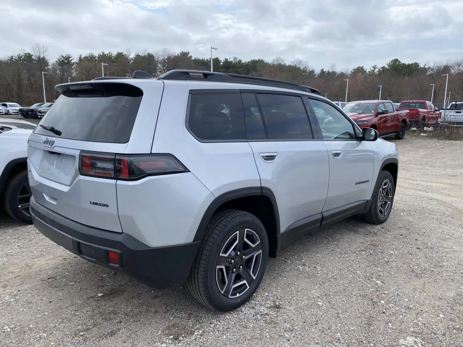 New 2026 Silver Zynith Clearcoat Jeep Laredo image 3