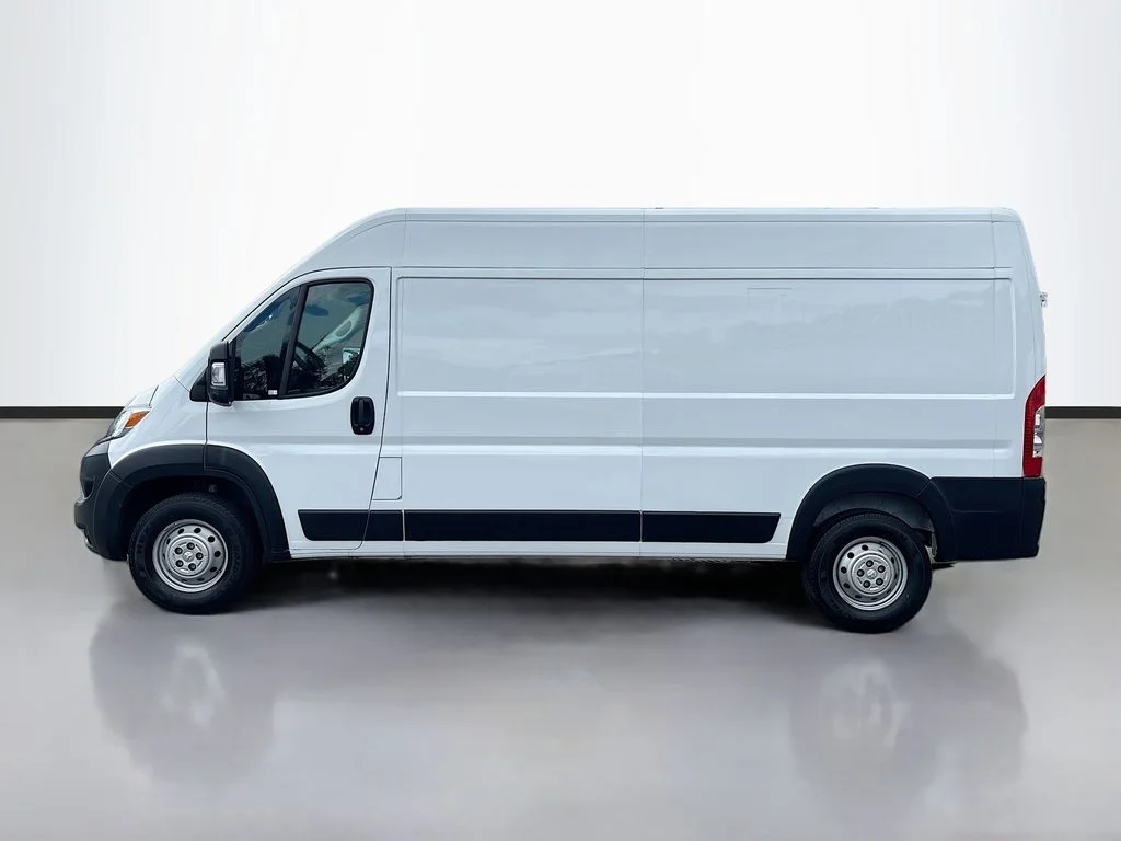 Used 2023 White Ram High Roof image 6
