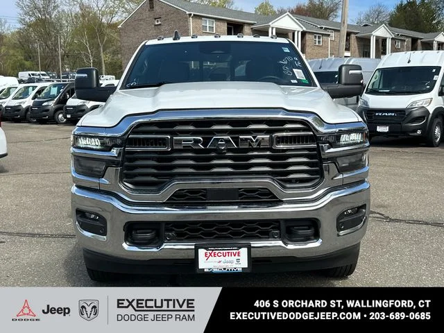 New 2026 Bright White Clear-Coat Exterior Paint RAM Tradesman image 6
