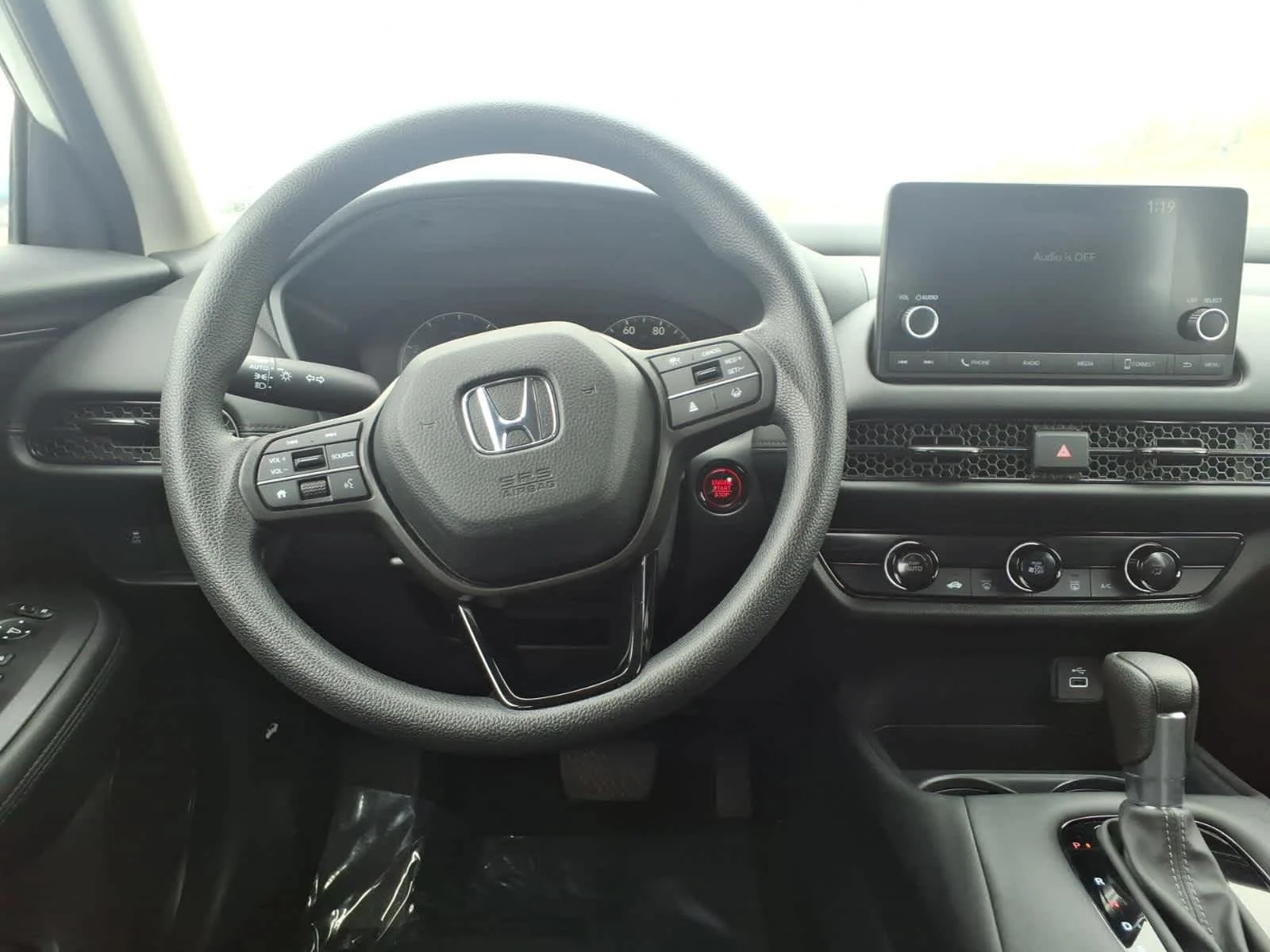 2025 Honda HR-V LX - Photo 17