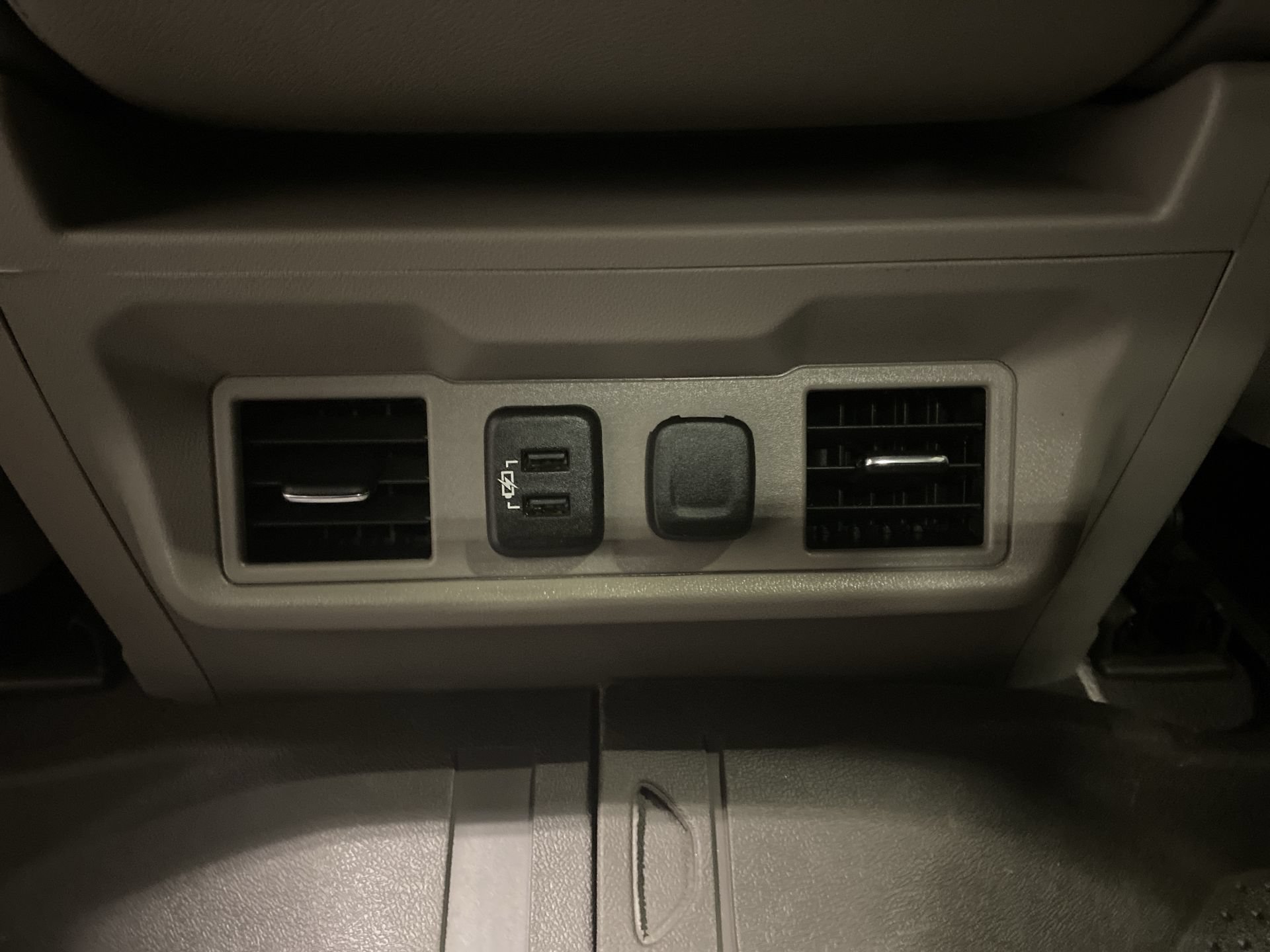 2019 Chevrolet Silverado 1500 LTZ - Photo 20