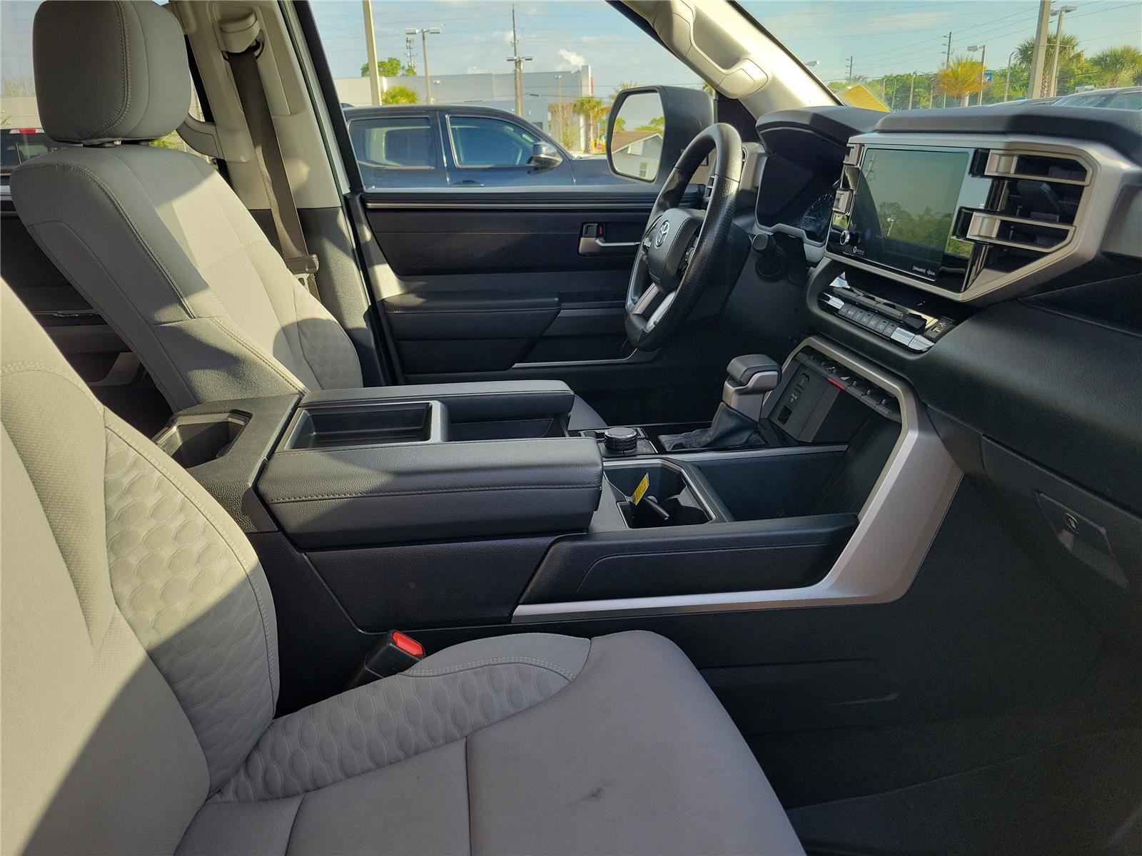 2022 Toyota Tundra SR5 - Photo 33