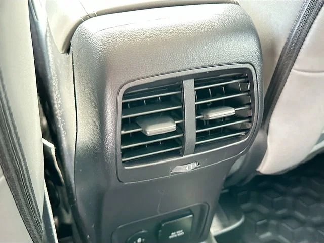 Used 2025 Red Ford Badlands image 23