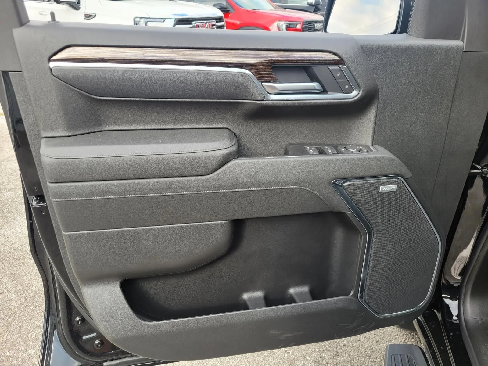 2026 GMC Sierra 1500 Elevation - Photo 9