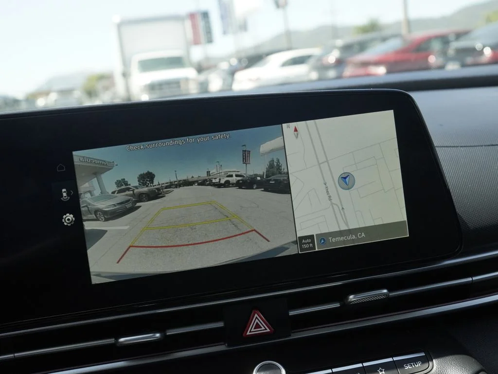 Used 2025 Gray Hyundai SEL Convenience image 13