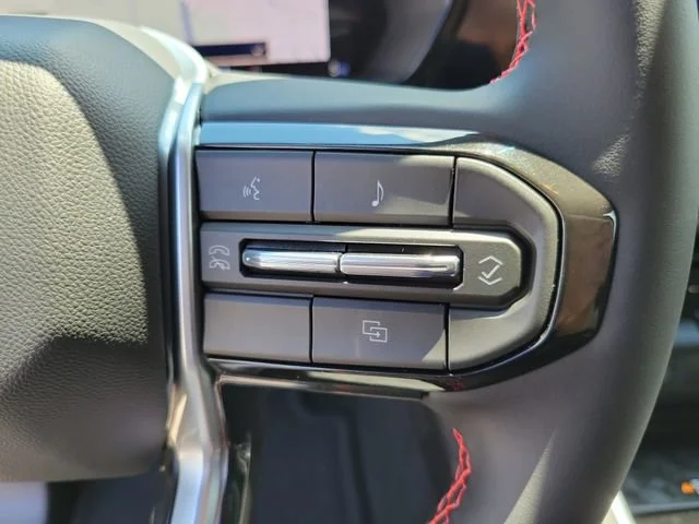 2026 Chevrolet Colorado Z71 - Photo 27
