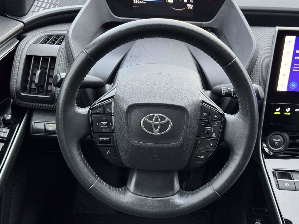 Used 2023 Black Toyota XLE image 10