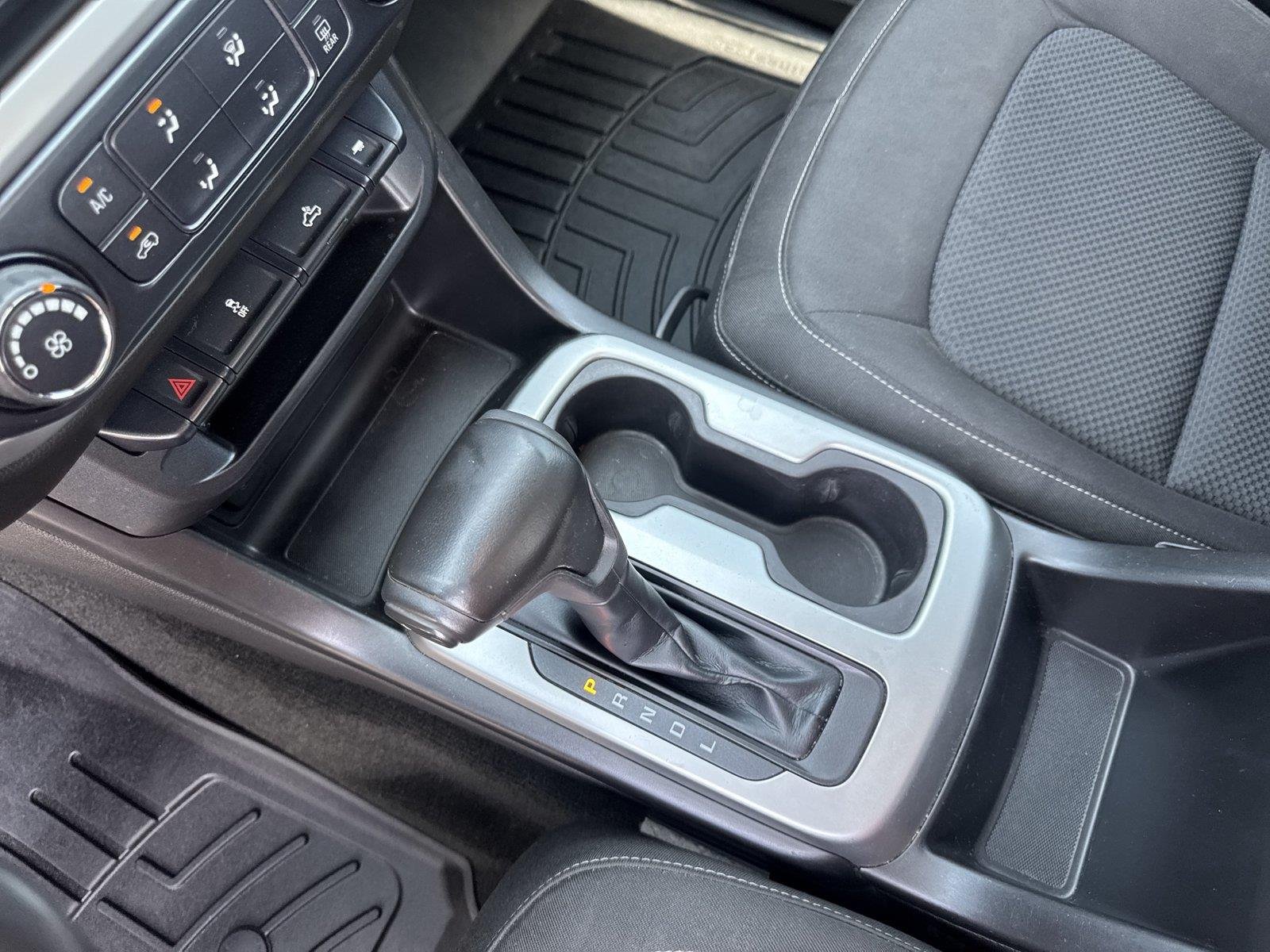 Used 2018 SILVER ICE METALLIC Chevrolet 2WD LT image 28
