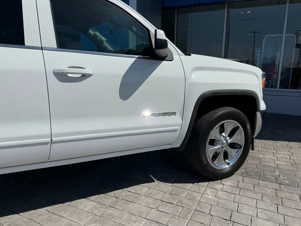 Used 2014 SUMMIT WHITE GMC SLE image 12