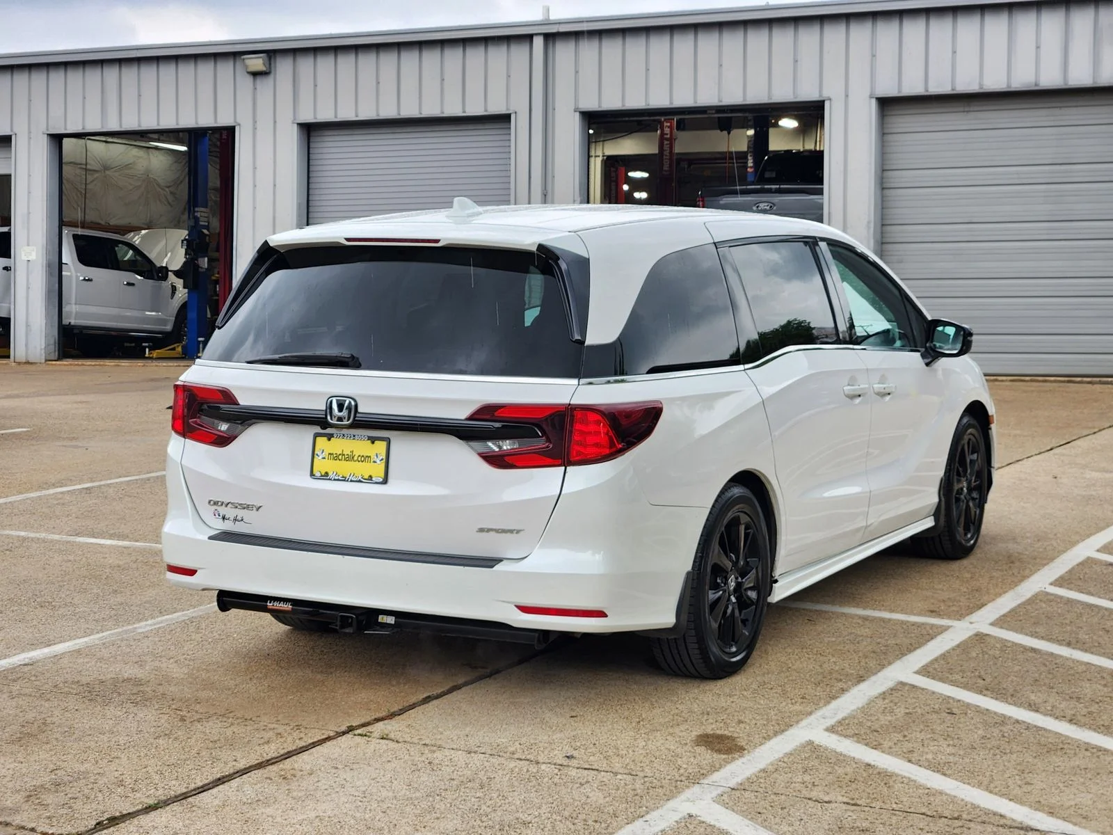 Used 2024  Honda Sport image 6