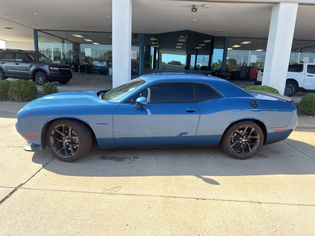 Used 2022 Frostbite Dodge R/T image 10