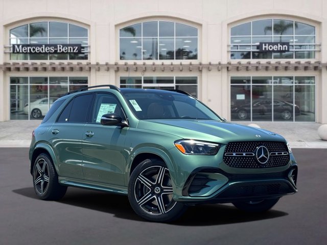 New 2026 MANUFAKTUR Ireland Mid Green Metallic Mercedes-Benz GLE 450 image 1