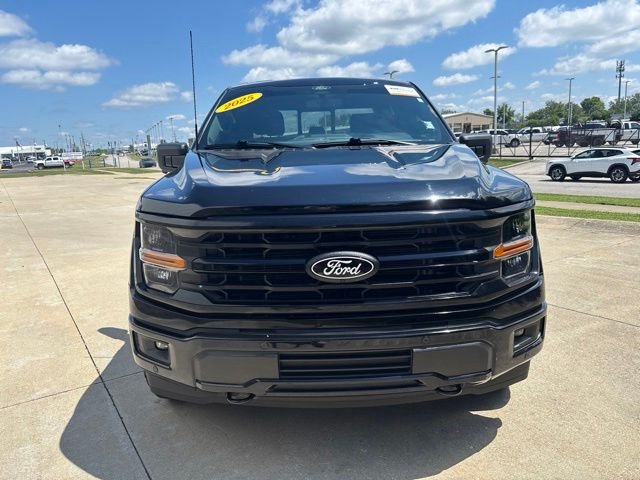 Used 2025 Black Ford XLT image 5