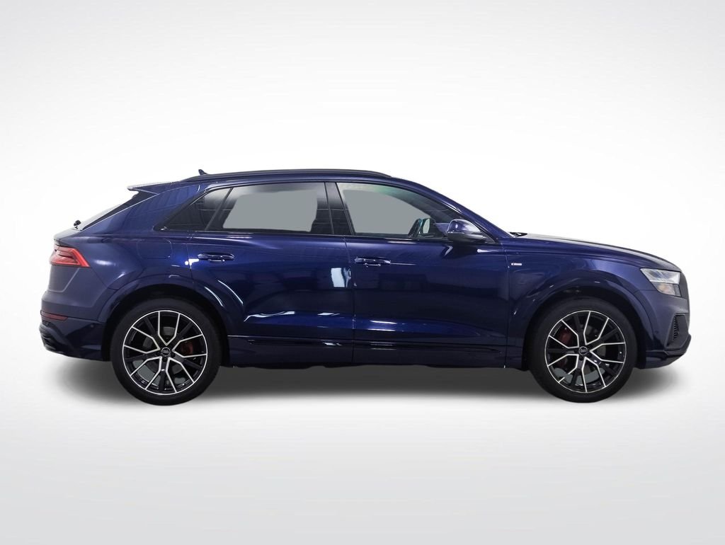 Used 2019  Audi 3.0T Prestige image 6