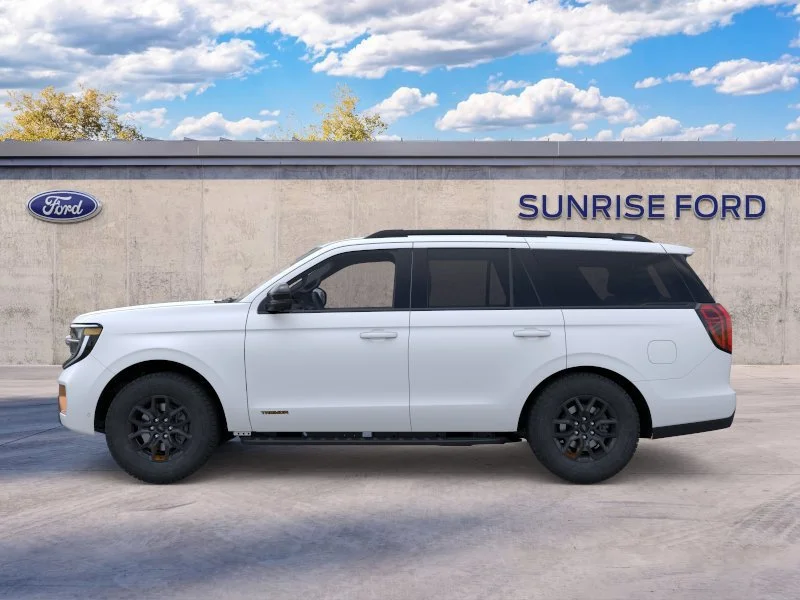 New 2026 Star White Metallic Tri-Coat Ford Tremor® image 3
