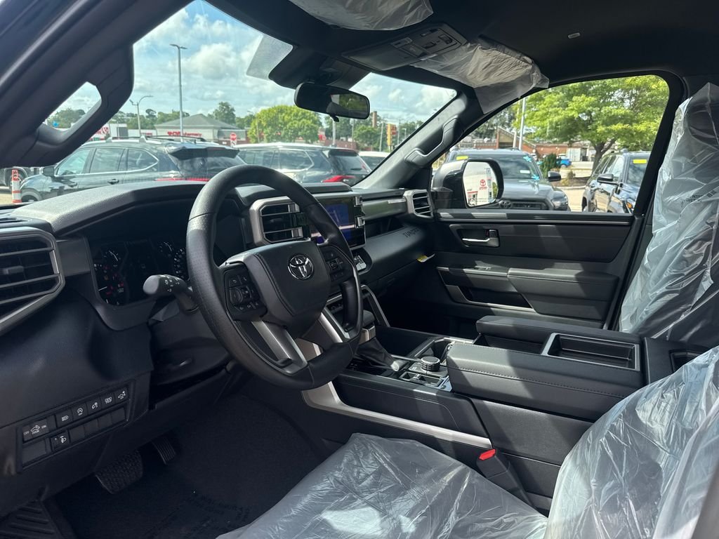 New 2026 Midnight Black Metallic Toyota SR5 image 14