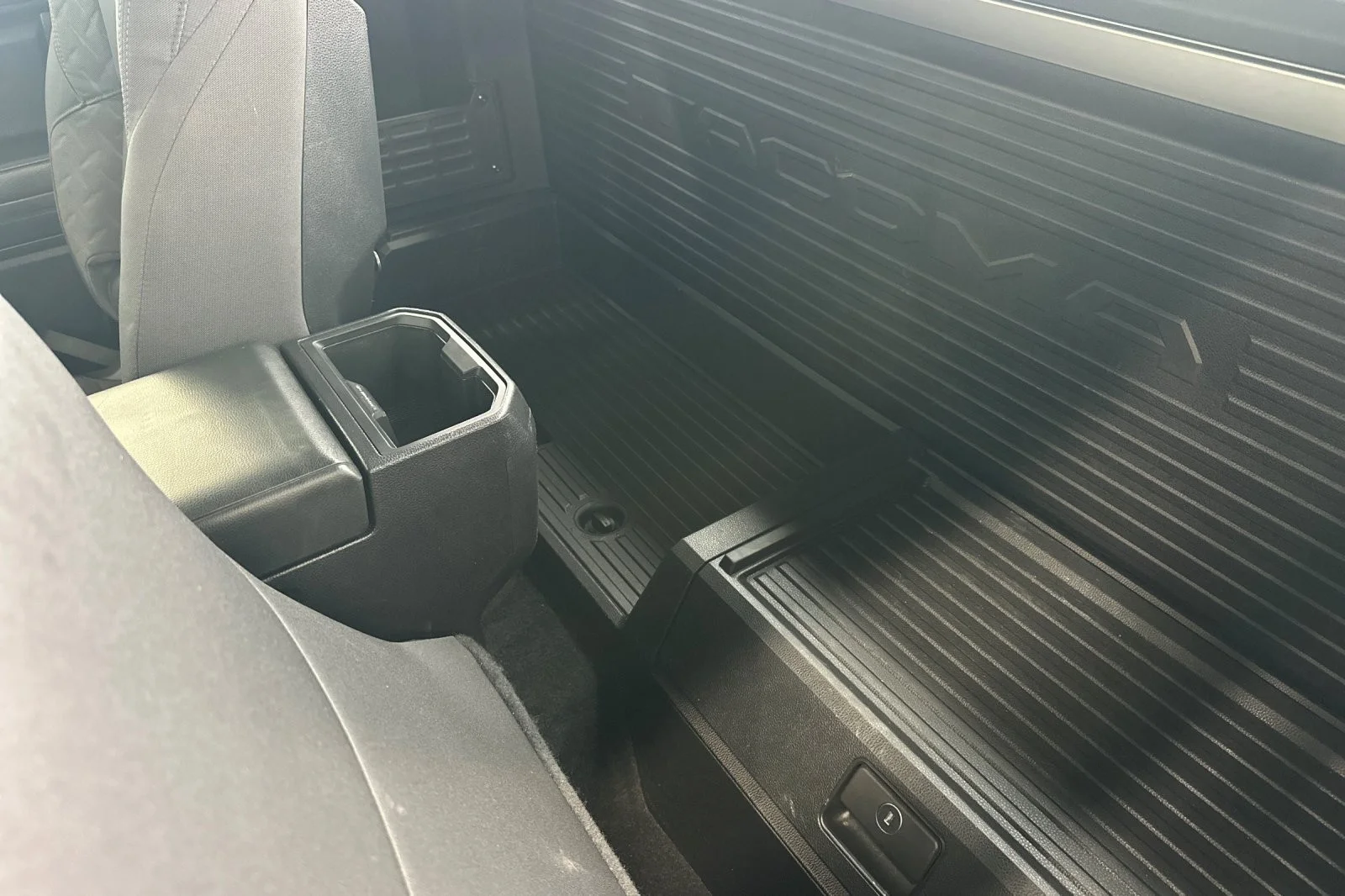 Certified Used 2025 Ice Cap Toyota SR image 11