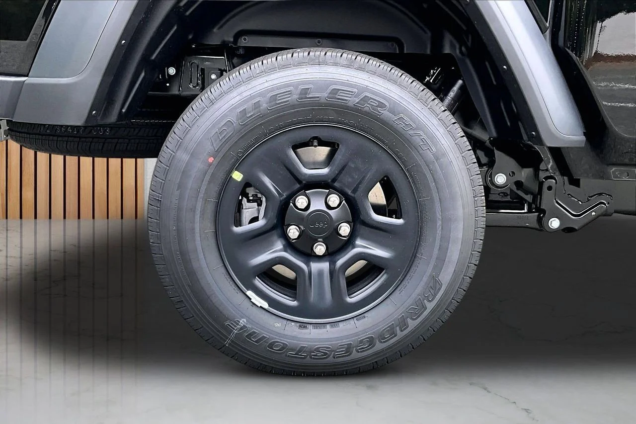 New 2026 Black Clear-Coat Exterior Paint Jeep Sport image 33