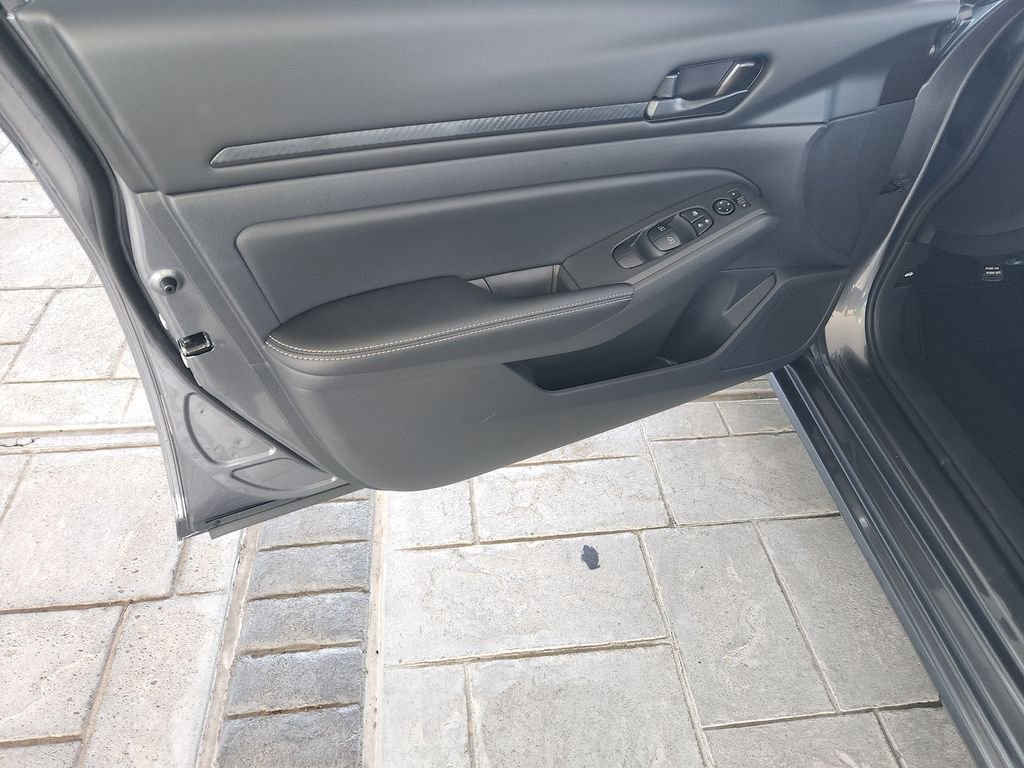 New 2026 Gray Nissan 2.5 SV image 20