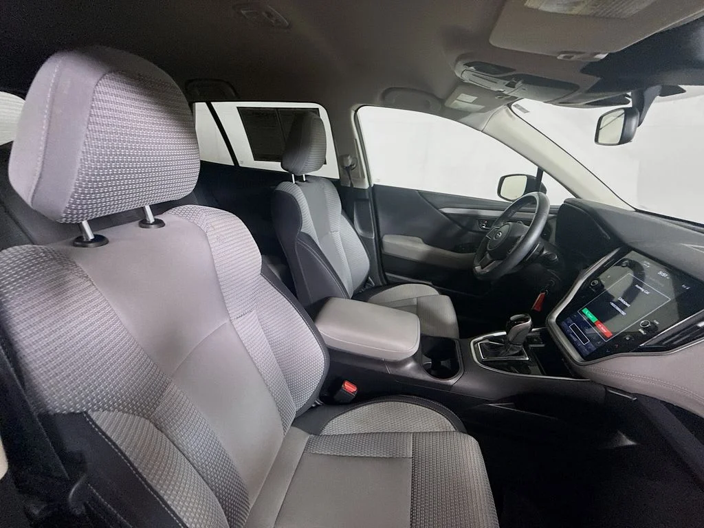 Used 2023 Crystal White Pearl Subaru Premium image 27