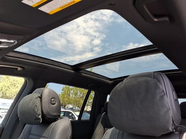 New 2026 White Mercedes-Benz GLS 450 image 14