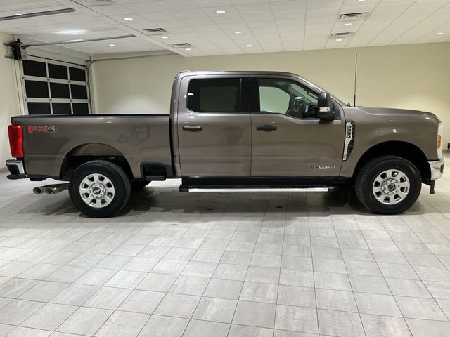 Used 2023 Gray Ford XLT image 6
