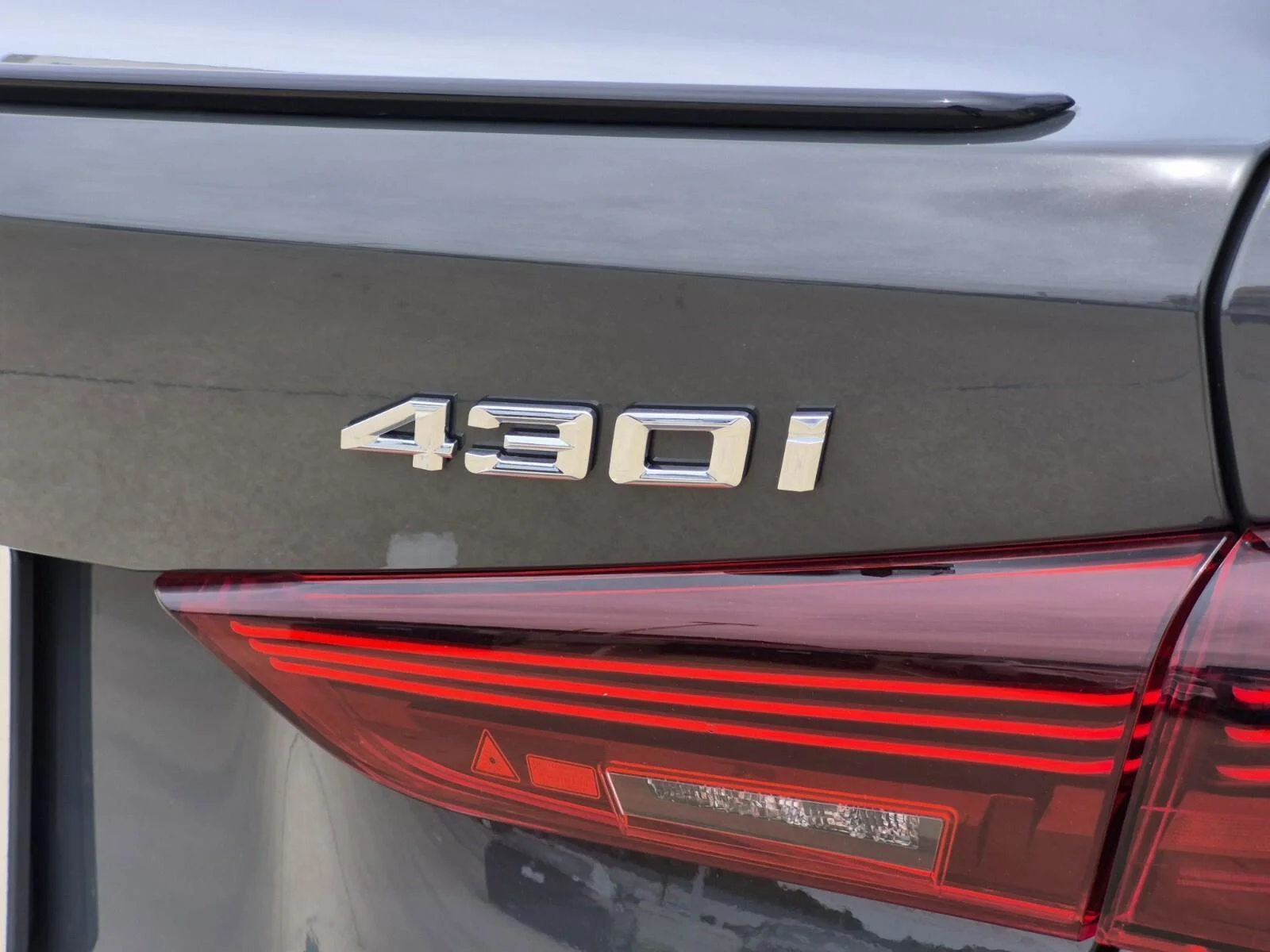 2025 BMW 4 Series 430i - Photo 9