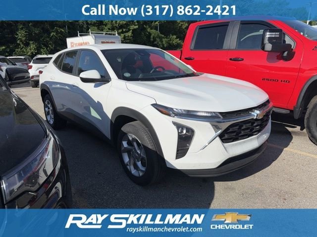 2024 Chevrolet Trax LS's photo