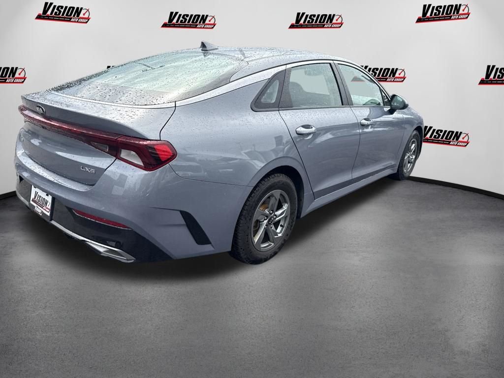 Used 2021 Silver Kia LXS image 6