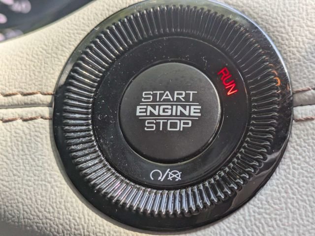 Used 2025 White Jeep Limited image 32