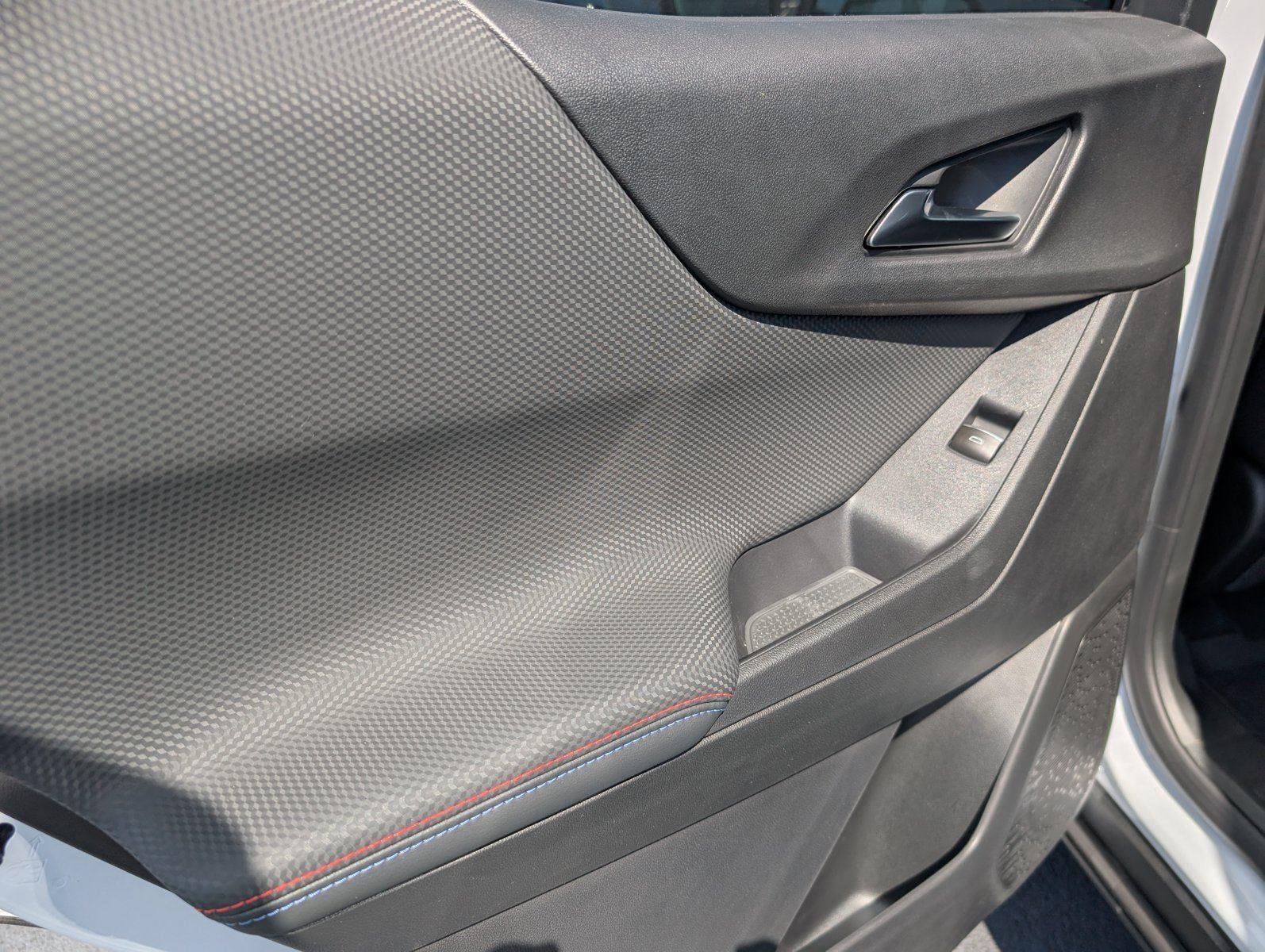 New 2026 Polar White Tricoat Chevrolet RS image 35