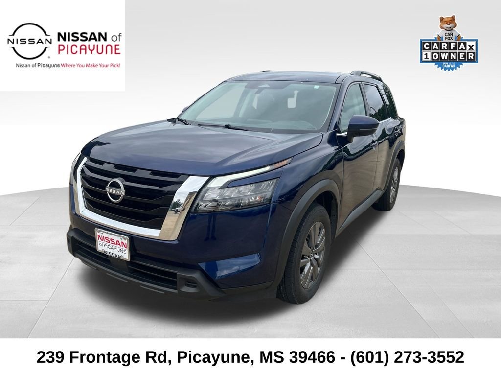 2025 Nissan Pathfinder SV 4WD's photo